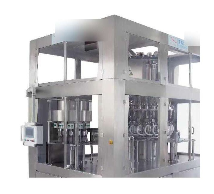 Spout pouch filling machine